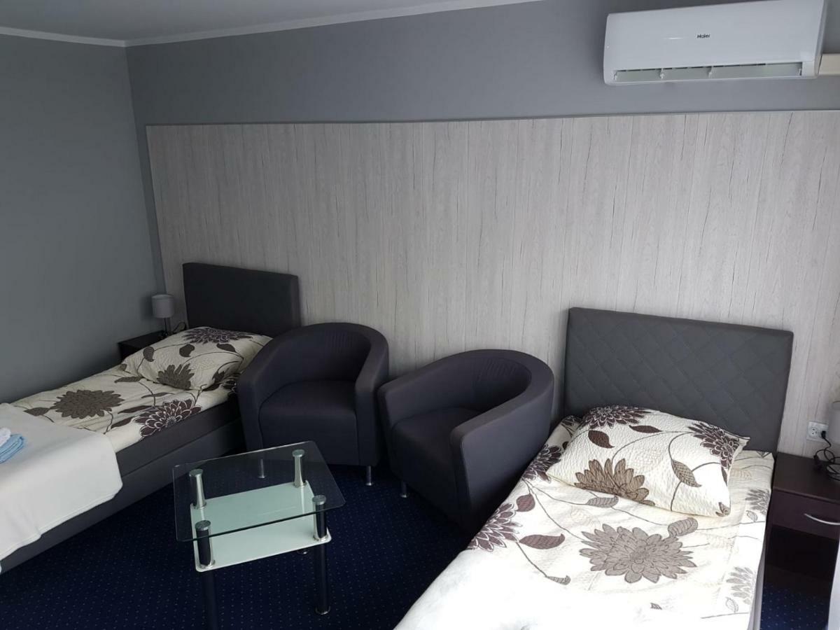 Hotels Odra Nowa Sol Buitenkant foto